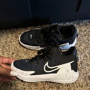 Nike Lebron Witness VI shoes